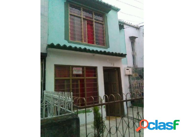 Venta de Casa en Floralia, Norte de Cali 1029.