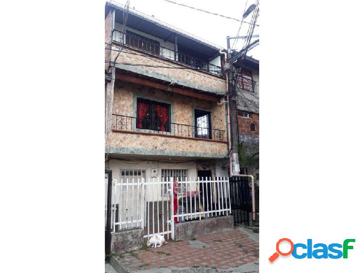 Venta de Casa en Medellin, Robledo Miramar