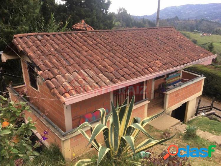 Venta de casa finca en Guarne, Antioquia