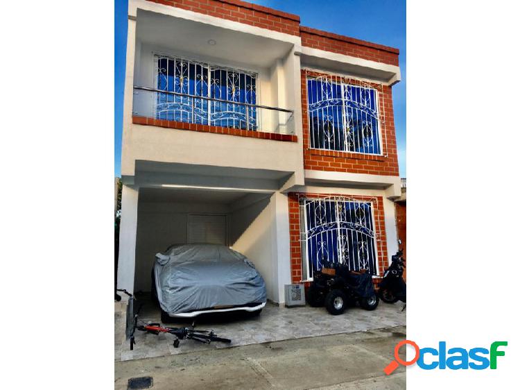 Vendo Casa Condominio Country Plaza 1 - Cerca Tecnoquimicas