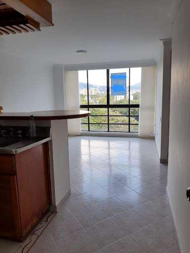 APARTAMENTO EN ARRIENDO EN POBLADO MEDELLIN SimiCRM6924314