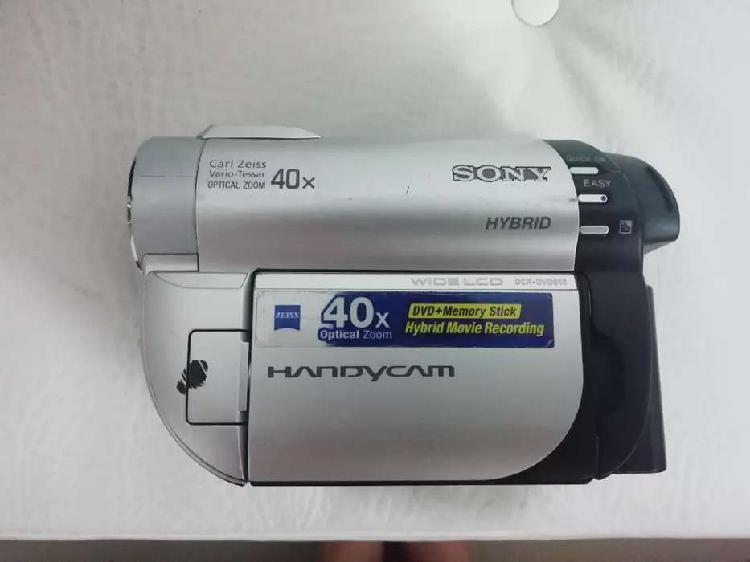 Filmadora Sony Handycam DCR-DVD610