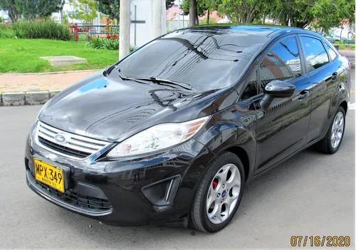 Ford Fiesta Sedan Aut 2013