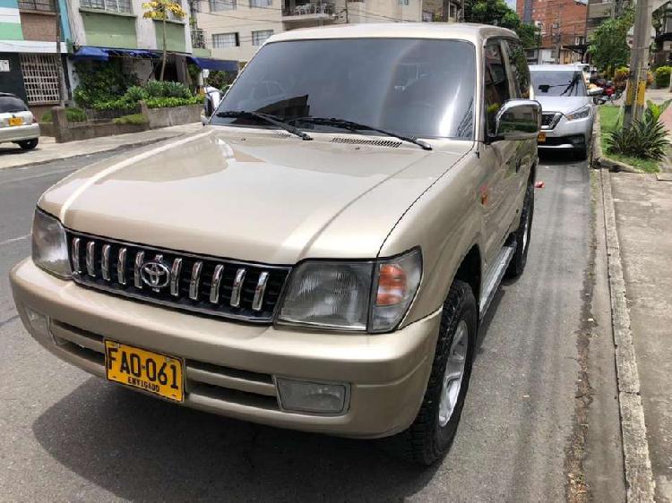 Toyota prado 2003