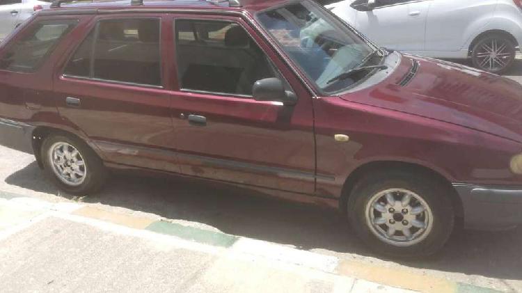 VENTA CARRO SKODA FELICIA COMBI