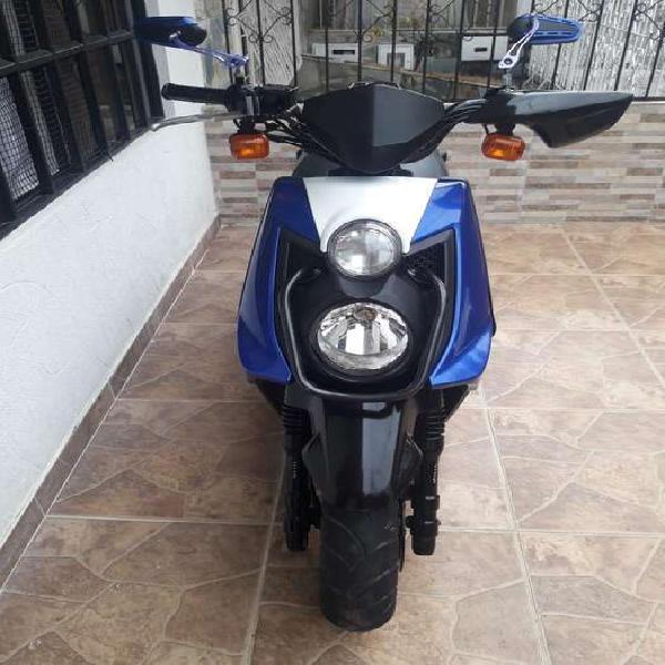 Vendo moto Yamaha BWS modelo 2015