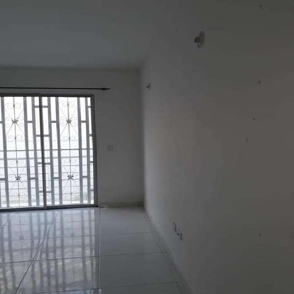 Arriendo Apartamento Balcones de Cofrem Restrepo