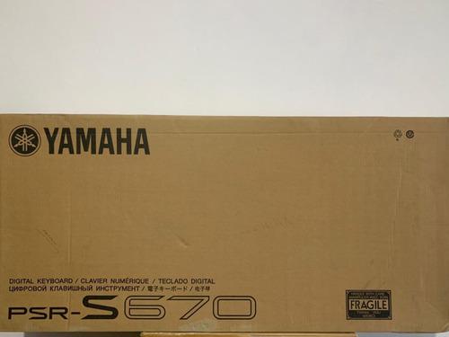 Organeta Yamaha Psr-s670 + Adaptador Yamaha Pa-300c
