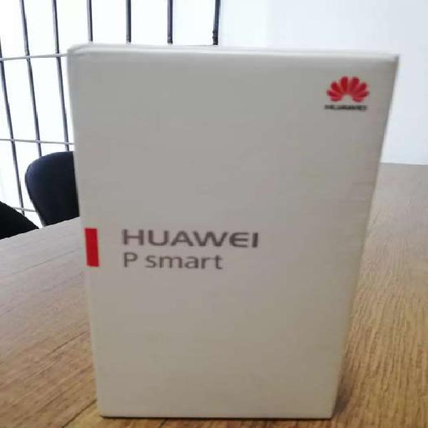 Se vende celular huawei P smart 2019