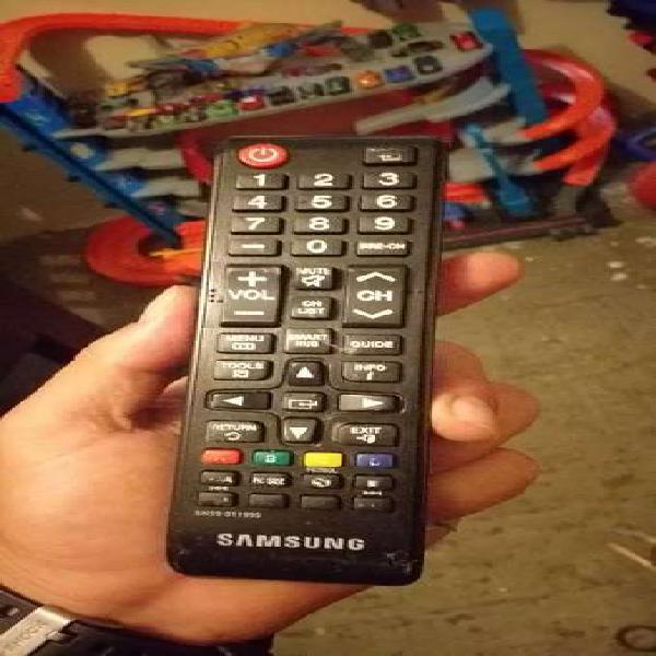 TV Samsung SMART TV LCD 43"