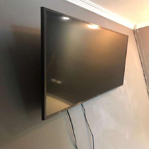 Televisor SAMSUNG 49” LED UHD 4K - Smart TV 6103