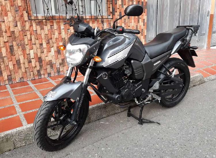 Yamaha fz 16 150 cc 2015