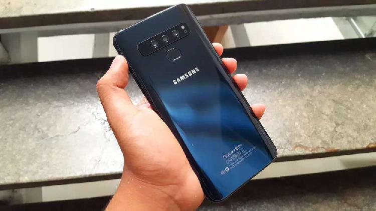 Samsung Galaxy S10+ negro promoción
