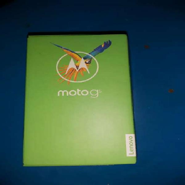 Caja de Motorola g5