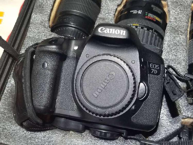 Camara Canon 7D