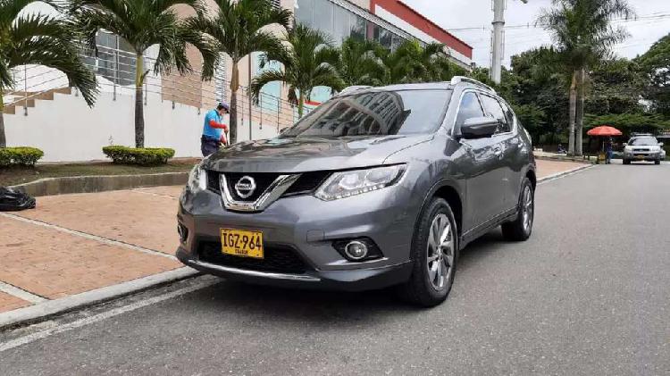 Camioneta Nissan X-Trail