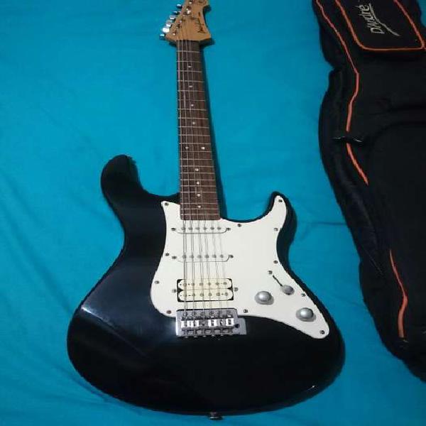 Guitarra Electrica Yamaha Pacifica 012