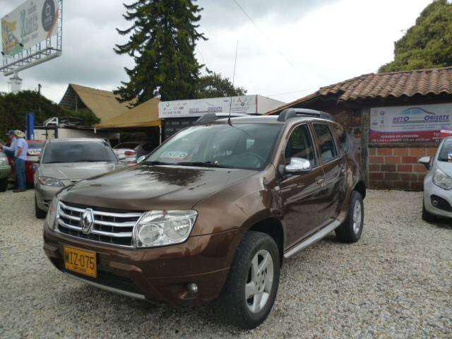 RENAULT DUSTER DY 2013 4*2 BRONCE FULL