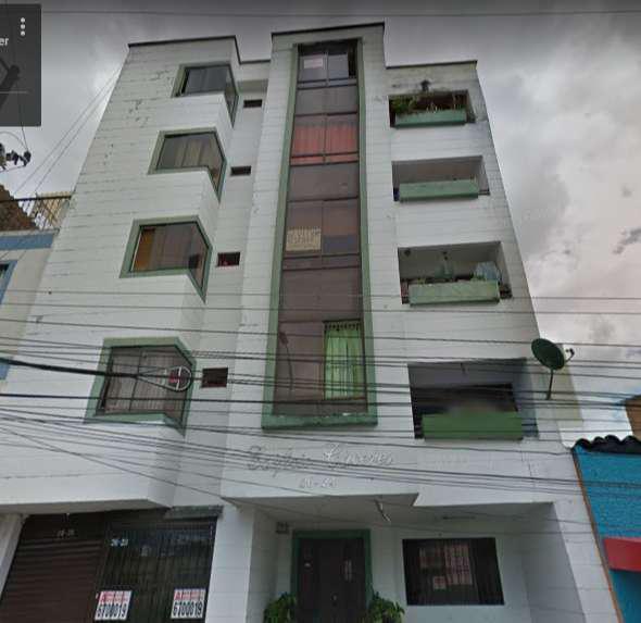 Se vende apartamento B/manga, barrio la universidad