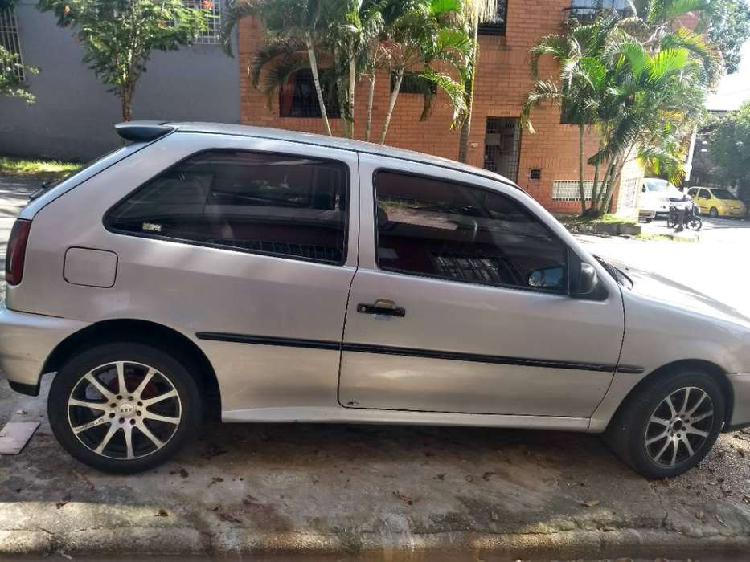 VOLKSWAGEN GOL