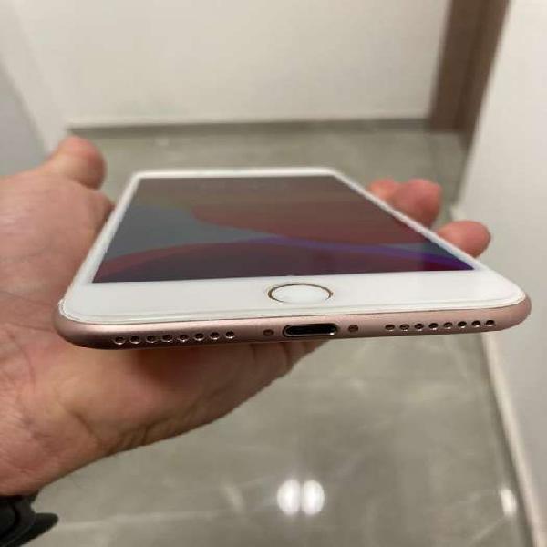 Iphone 7 plus rosa de 32 gigas