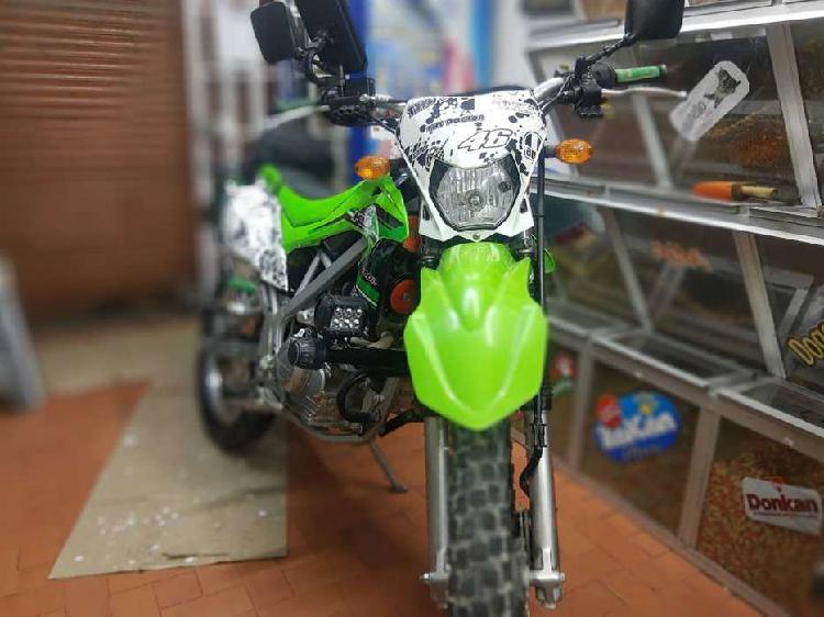 Kawasaki Klx 150 modelo 2017