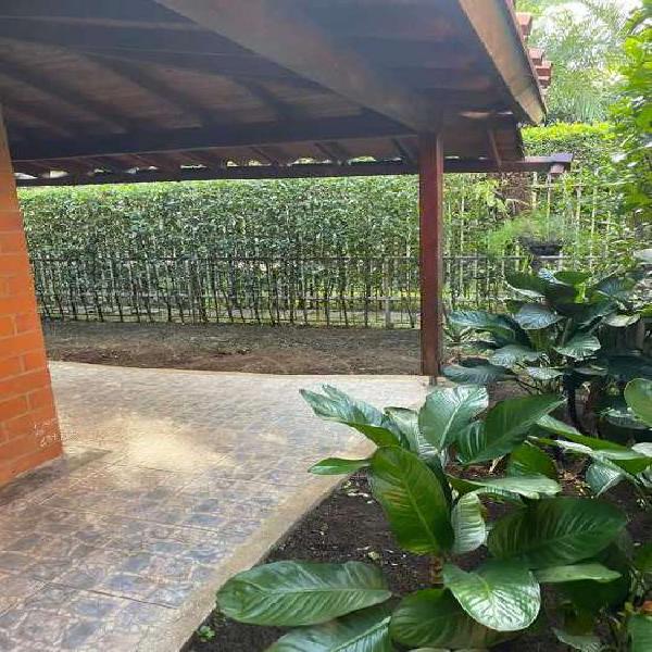 VENDO CASA EN CONDOMINIO CIUDAD JARDÍN 3 PISOS (CM) _