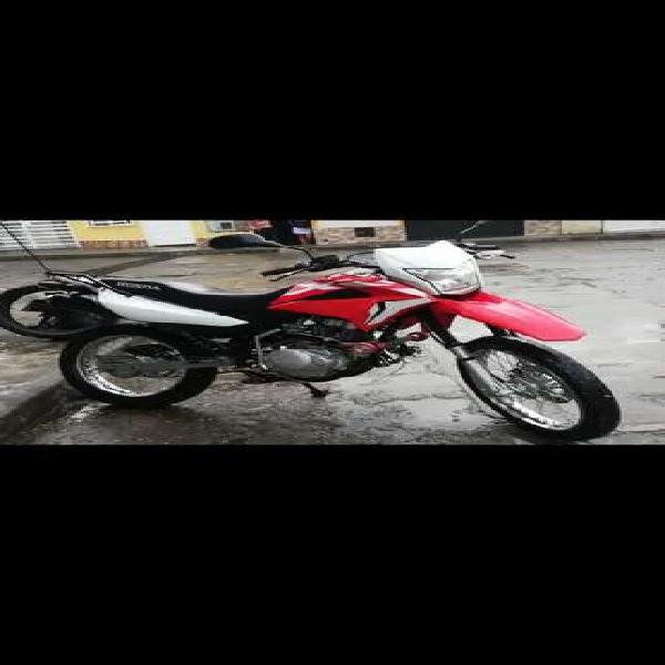 VENDO MOTO HONDA XR 150