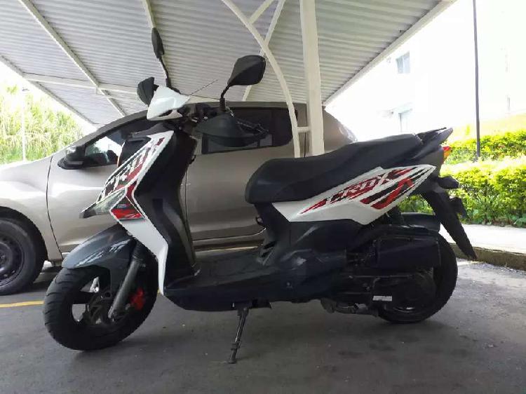 Vendo moto Sym scooter 2018