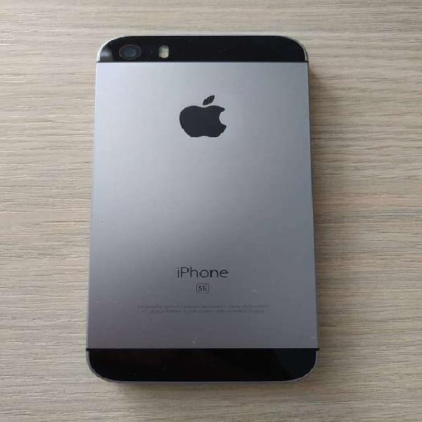 iPhone SE 64GB space gray en perfecto estado