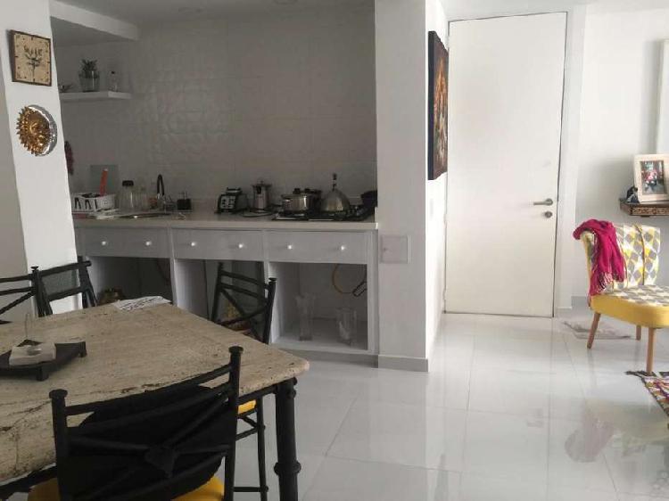 Alquilo apartamento recién remodelado en Ciudad Pacífica.