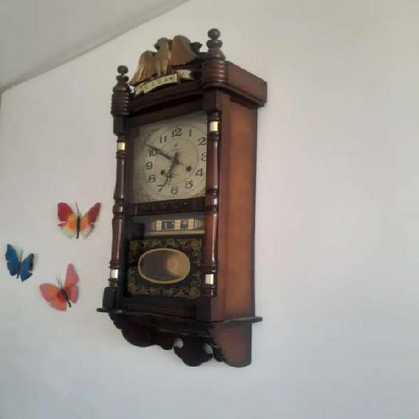 Reloj de pared original