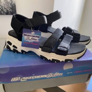 Sandalias skechers