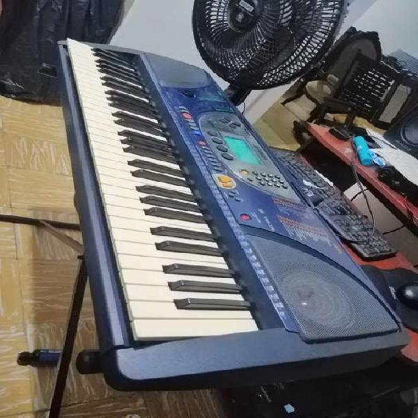 Yamaha psr 270