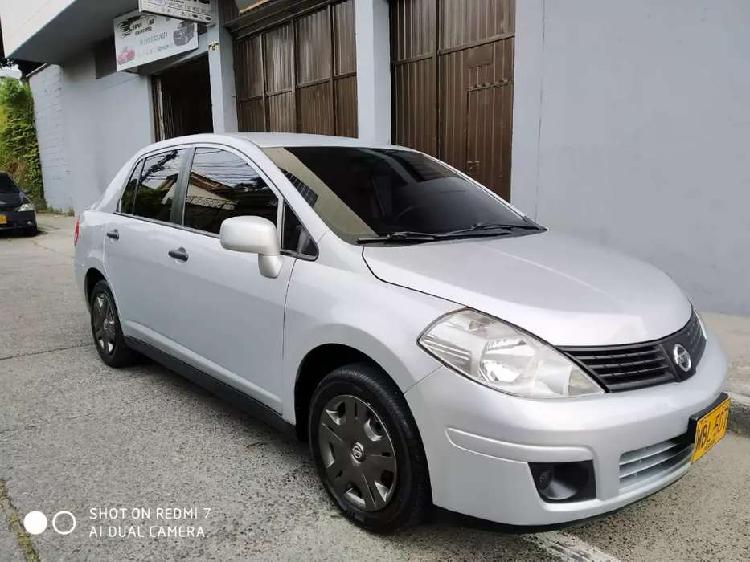 Vendo nissan tiida