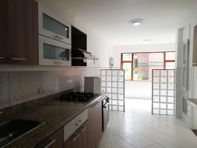 SE VENDE APARTAMENTO EN EL POBLADO_CASTROPOL _ wasi2847967