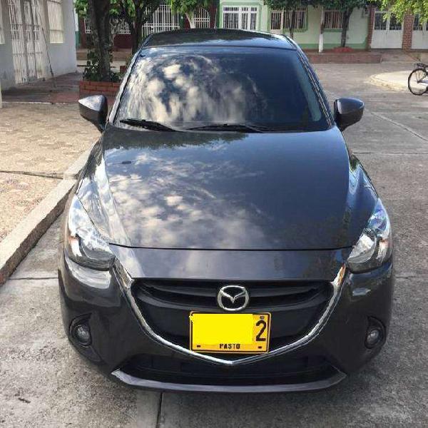 SE VENDE MAZDA 2 Touring como vuevo