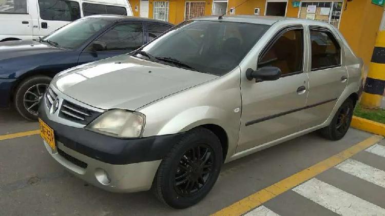 Vendo hermoso logan dinamic full equipo