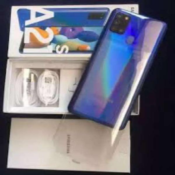 Vendo o cambio Samsung a21s azul nuevo en caja factura
