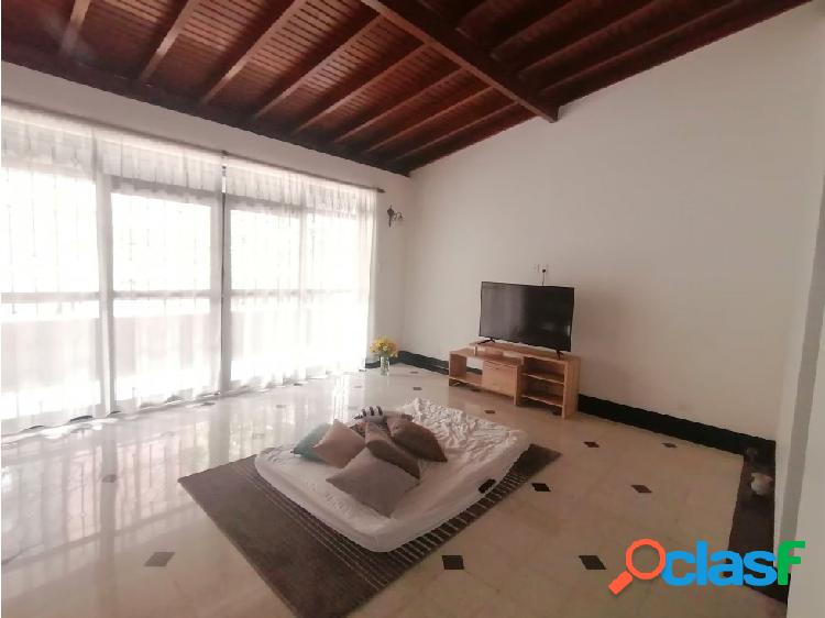 CASA EN VENTE EN PRADO CENTRO COD 5806