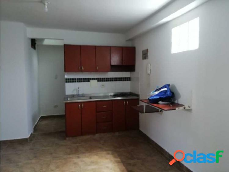 Rento apartamento cra 7 con 26