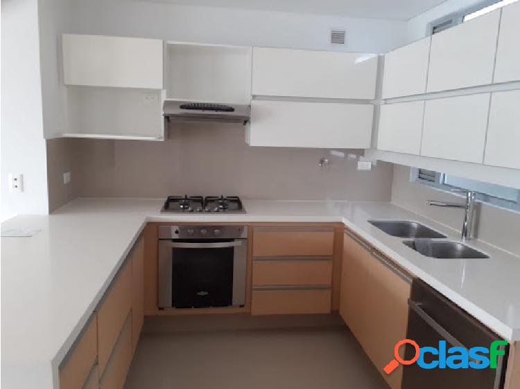 SE ARRIENDA APARTAMENTO EN MEDELLIN LOS BALSOS