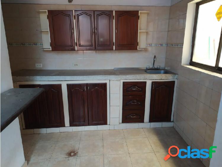 VENDO CASA ITAGUI PARA REMODELAR