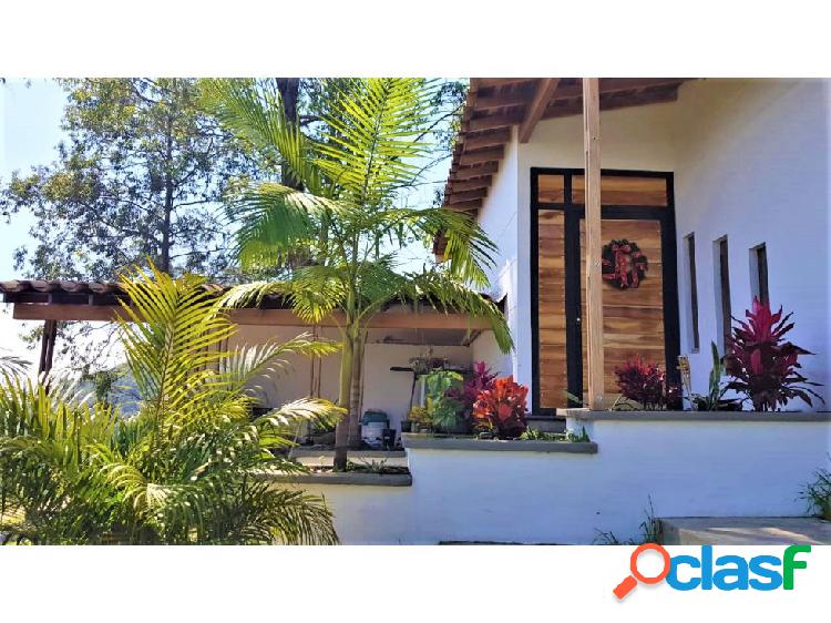 VENDO MODERNA CASA CAMPESTRE EN CONDOMINIO LA ESTRELLA