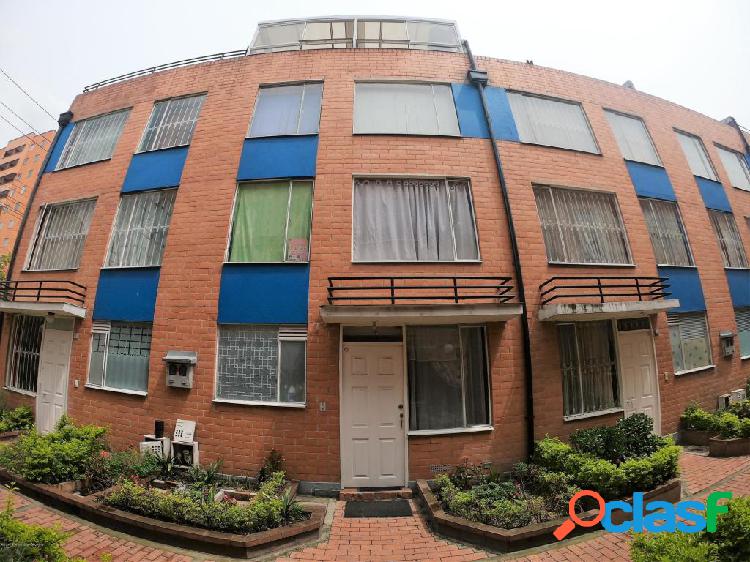 venta Casa en Castilla(Bogota) SG CO: 20-485