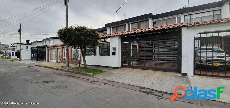 venta Casa en Las Villas(Bogota) SG CO: 20-221