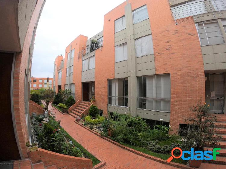 venta Casa en Pradera Norte(Bogota) SG CO: 20-239