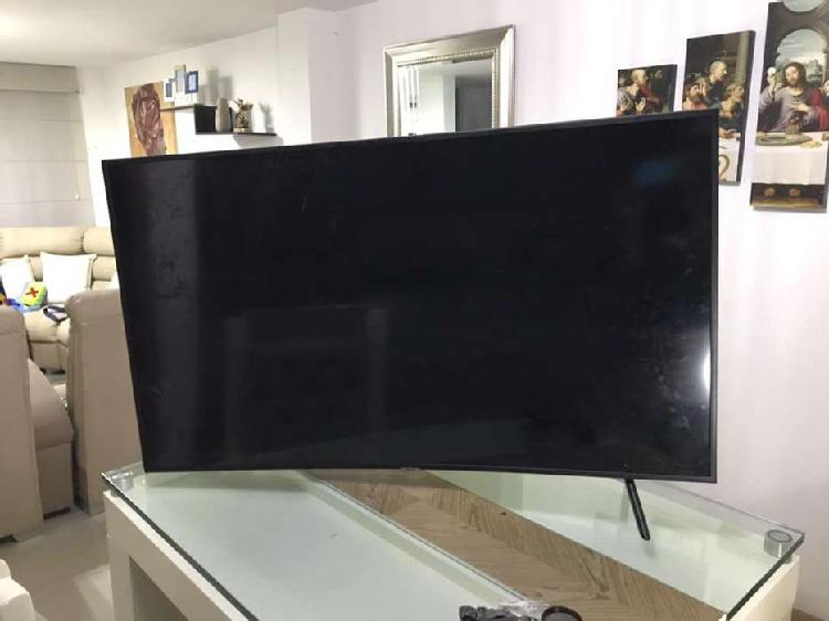 Para Repuestos* Televisor Smart Tv Samsung curvo 55”