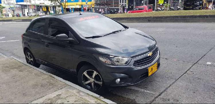 VENDO CAMBIO POR VEHICULO DE MI INTERES, AUTOMOVIL CHEVROLET