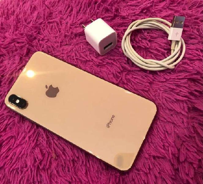 VENDO IPHONE XSMAX DE 64GB DORADO (USADO) UNICA DUEÑA